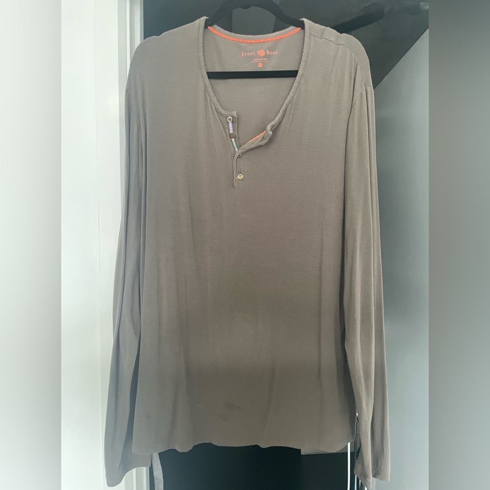 Stone rose long sleeve tee